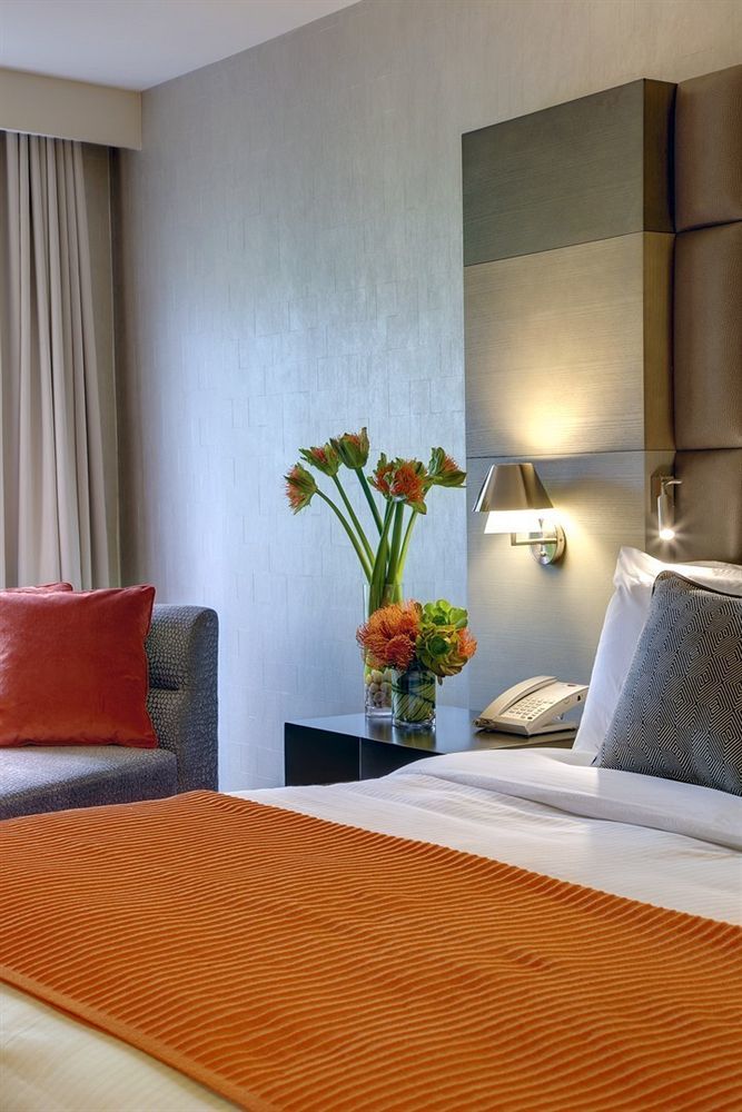The Watershed Norwalk Hotel Екстериор снимка
